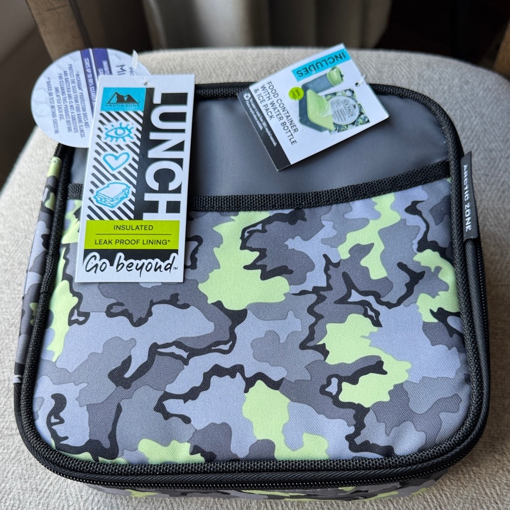 High Sierra Camouflage Kids Lunch Bag